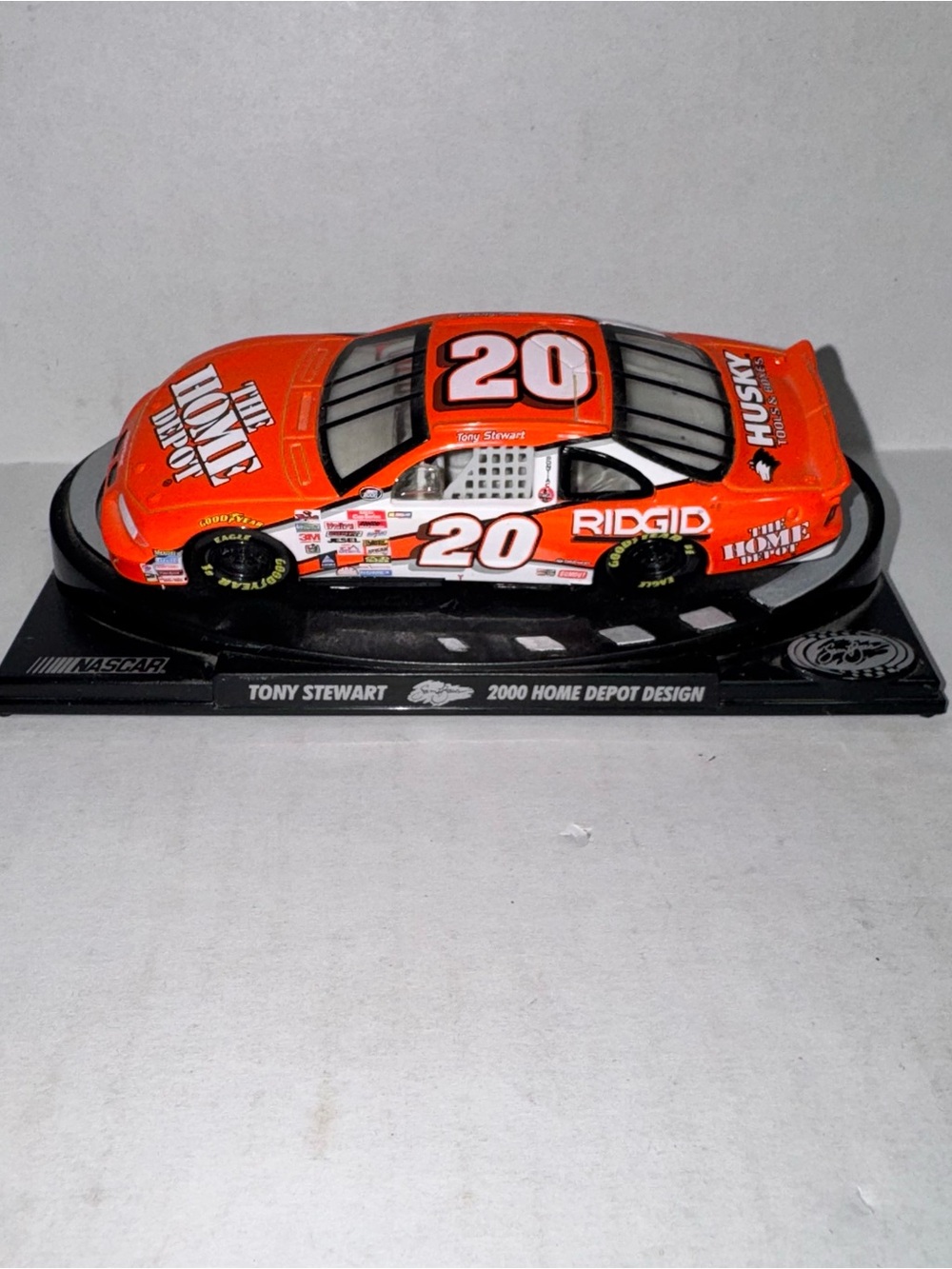 Vintage 2000 Tony Stewart Home Depot Sam Bass Design 1:43 Scale